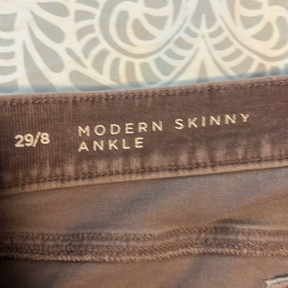 Ann Taylor Loft lavender corduroy skinny pants size 8 - Picture 3 of 5